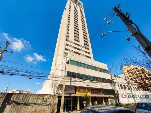 Apartamento 1 quarto e 1 banheiro, para alugar, no bairro Centro em Curitiba