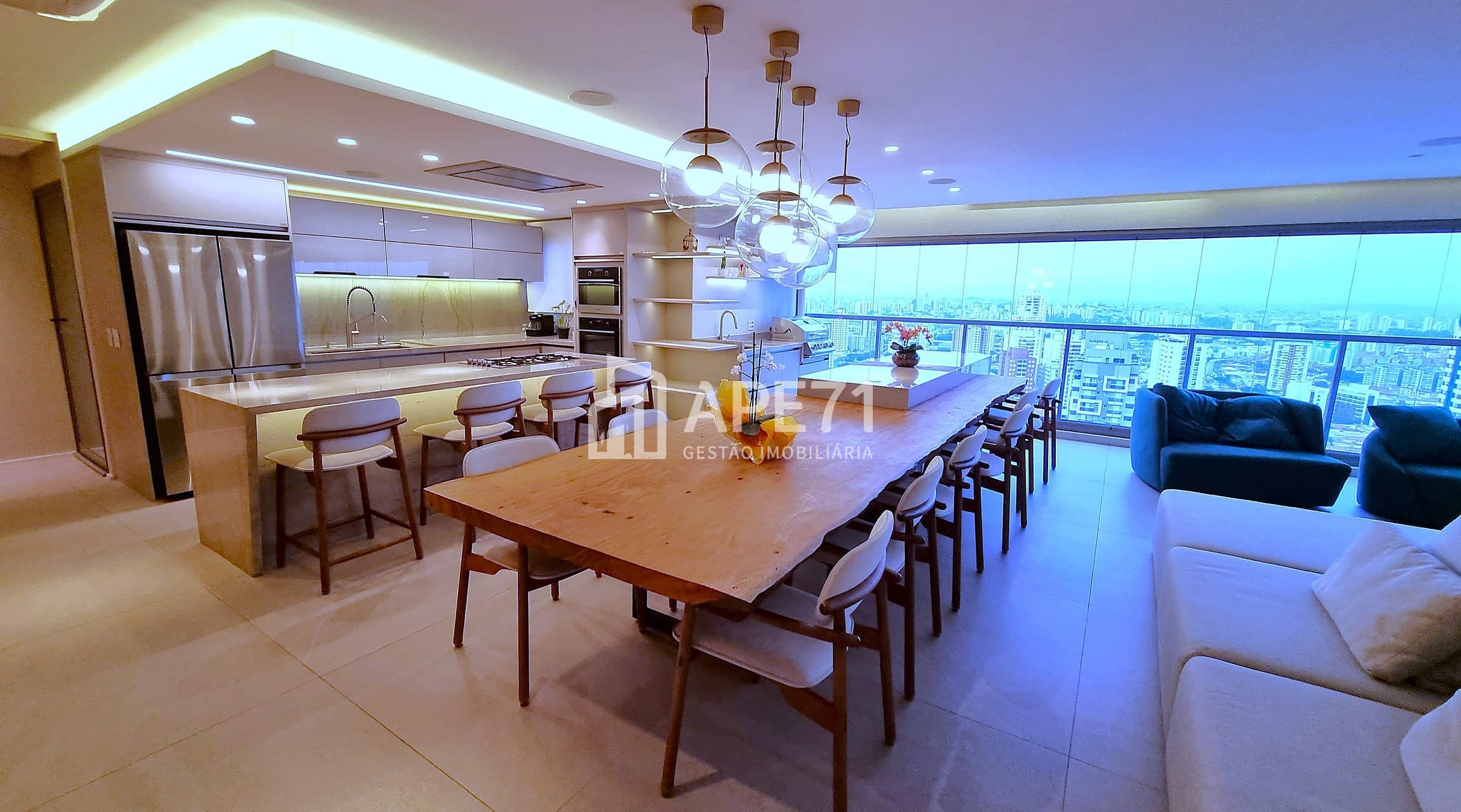 Apartamento à venda com 2 quartos, 162m² - Foto 4