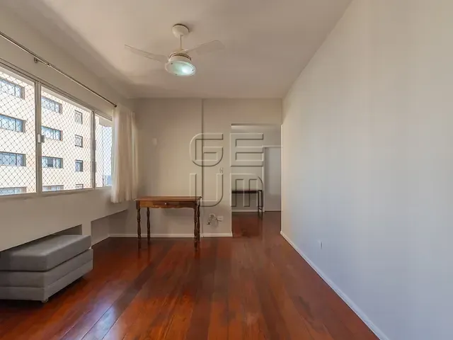 Apartamento com 135m² 3 quartos e 3 banheiros, à venda, no bairro Centro em Londrina
