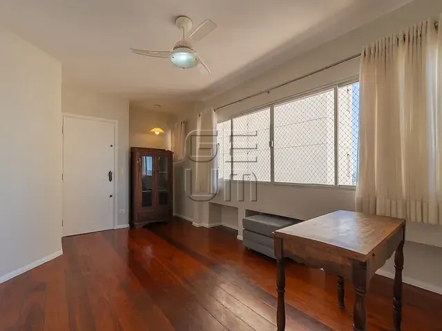 Apartamento com 135m² 3 quartos e 3 banheiros, à venda, no bairro Centro em Londrina