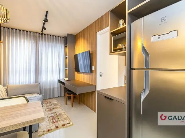 Apartamento 1 quarto e 1 banheiro, para alugar, no bairro Centro em Curitiba