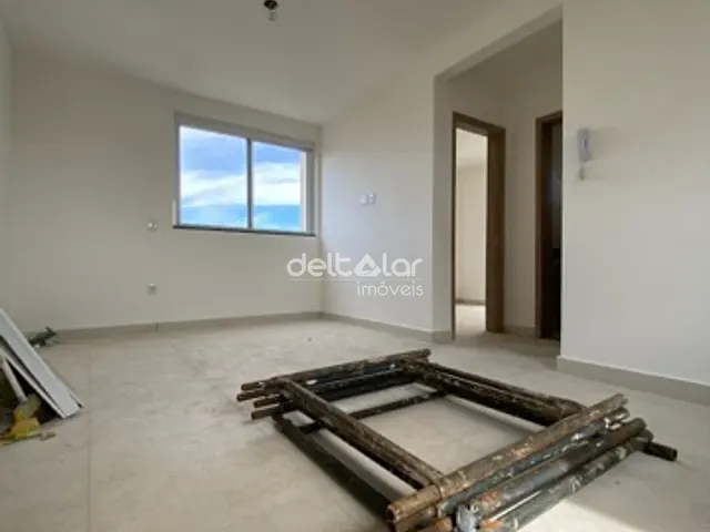 Apartamento 2 quartos e 2 banheiros, à venda, no bairro Santa Branca em Belo Horizonte