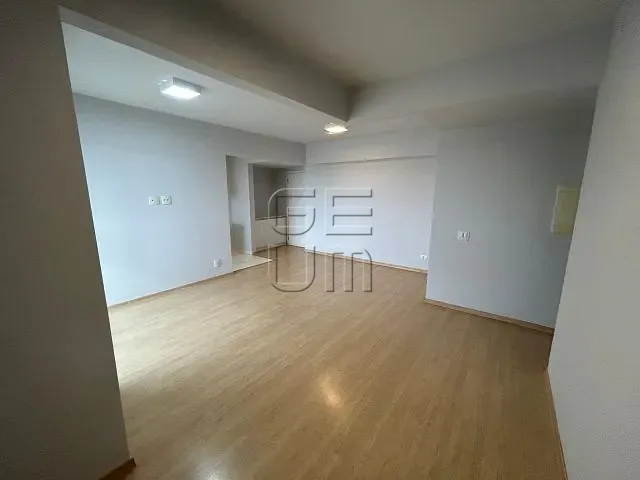 Apartamento 2 quartos e 2 banheiros, à venda, no bairro Terras de Santana II em Londrina