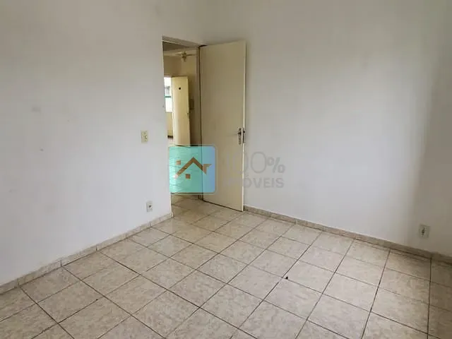 Apartamento 2 quartos e 1 banheiro, à venda, no bairro Conjunto Habitacional Marinho em Jacareí