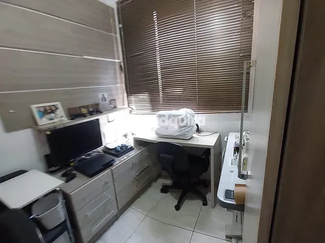 Apartamento 2 quartos e 1 banheiro, à venda, no bairro Colônia Dona Luíza em Ponta Grossa