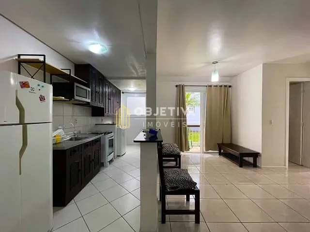 Apartamento 2 quartos e 1 banheiro, para alugar, no bairro Industrial em Novo Hamburgo