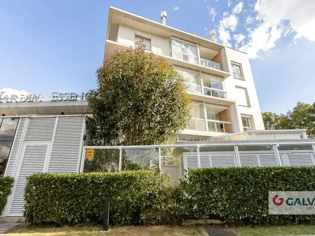 Apartamento 3 quartos e 2 banheiros, para alugar, no bairro Campo Comprido em Curitiba