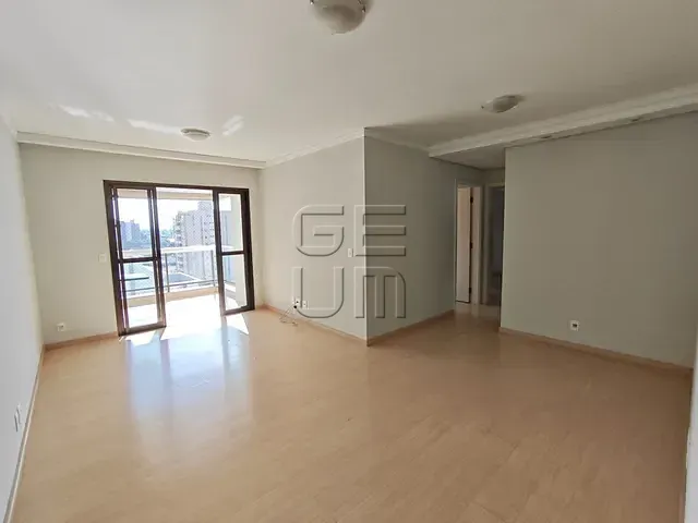 Apartamento 2 quartos e 2 banheiros, à venda, no bairro Vila Ipiranga em Londrina