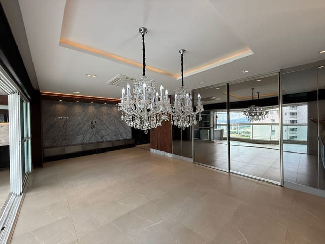 Foto do Apartamento - QUEENS PARK - R$ 1.950.000, - Apartamento à venda, 3 Suítes, 172m², 2 Vagas, Analisa Permuta,Gleba Palhano, Londrina , PR | Human Imóveis