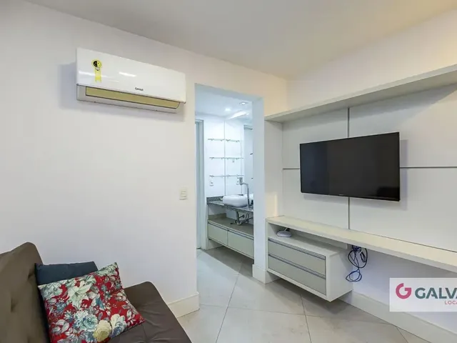Apartamento 1 quarto e 1 banheiro, para alugar, no bairro Rebouças em Curitiba
