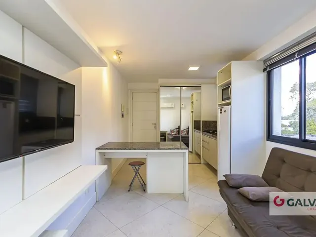 Apartamento 1 quarto e 1 banheiro, para alugar, no bairro Rebouças em Curitiba