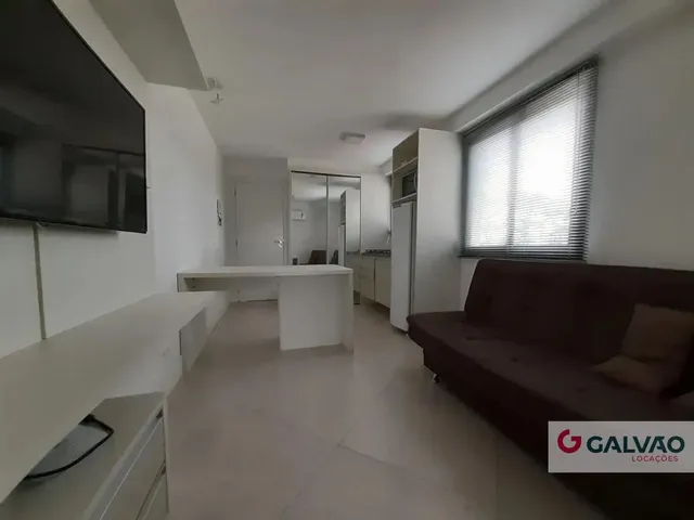 Apartamento 1 quarto e 1 banheiro, para alugar, no bairro Rebouças em Curitiba