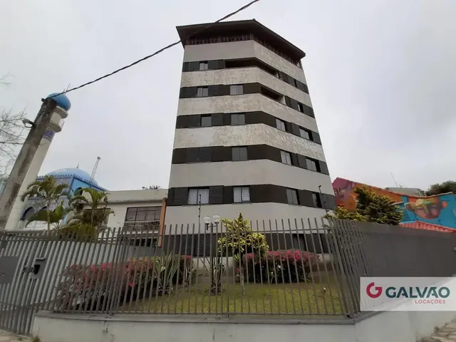 Apartamento 2 quartos e 1 banheiro, para alugar, no bairro São Francisco em Curitiba