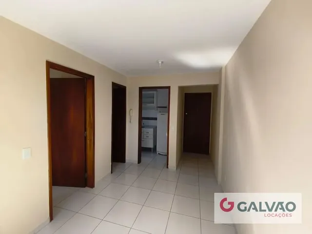 Apartamento 1 quarto e 1 banheiro, para alugar, no bairro Centro em Curitiba