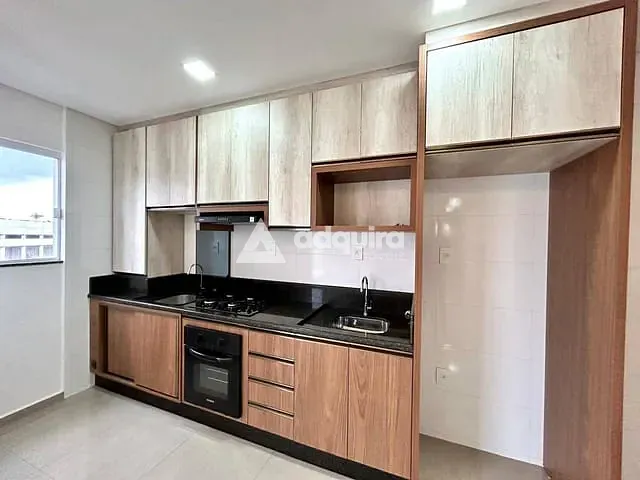 Apartamento com 84m² 3 quartos e 1 banheiro, à venda, no bairro Uvaranas em Ponta Grossa