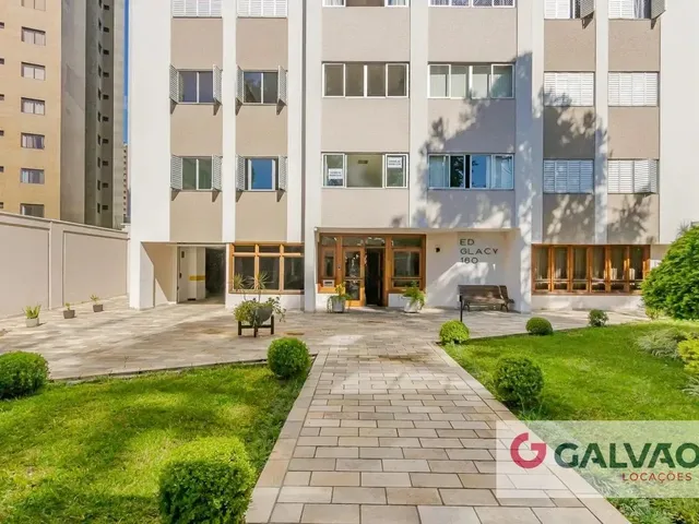 Apartamento 3 quartos e 1 banheiro, para alugar, no bairro Água Verde em Curitiba