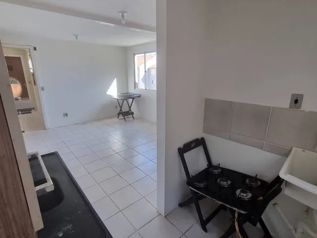 Apartamento 2 quartos e 1 banheiro, à venda, no bairro Areal em Pelotas