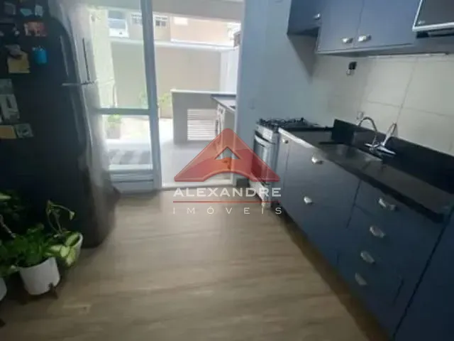 Apartamento com 105m² 3 quartos e 1 banheiro, à venda, no bairro Parque Industrial em São José dos Campos