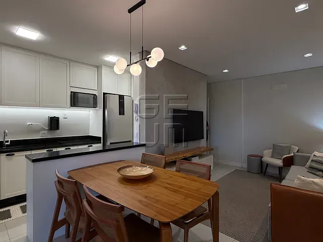 Apartamento 3 quartos e 2 banheiros, à venda, no bairro Centro em Londrina
