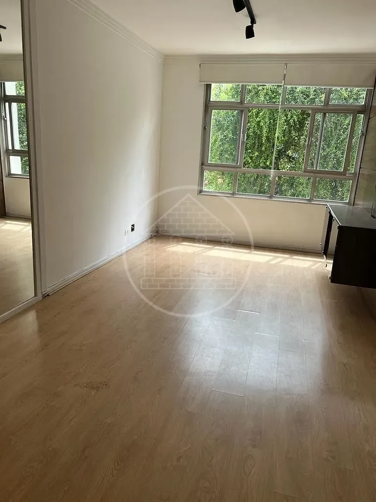 Apartamento, 2 quartos, 70 m² - Foto 2