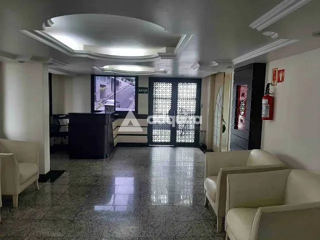 Apartamento com 174m² 3 quartos e 2 banheiros, à venda, no bairro Centro em Ponta Grossa