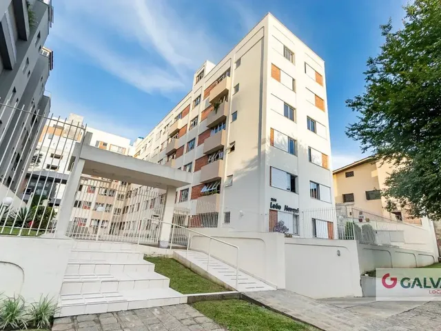 Apartamento 3 quartos e 2 banheiros, para alugar, no bairro Bigorrilho em Curitiba