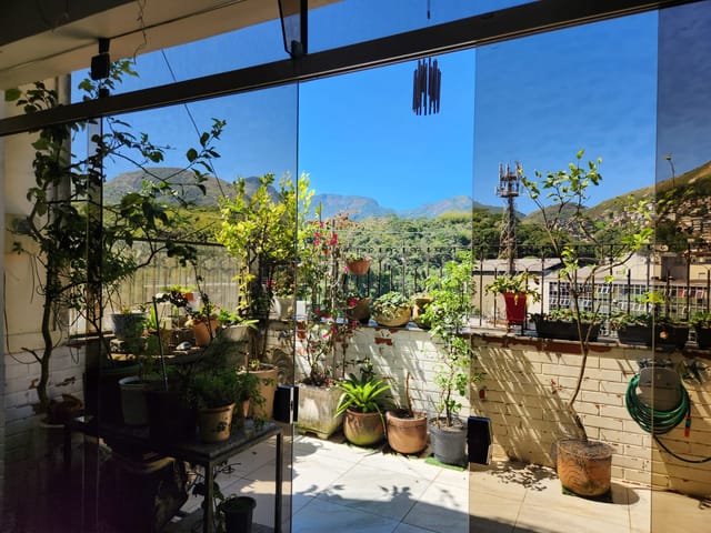 Apartamento 4 quartos e 1 banheiro, à venda, no bairro Centro em Petrópolis