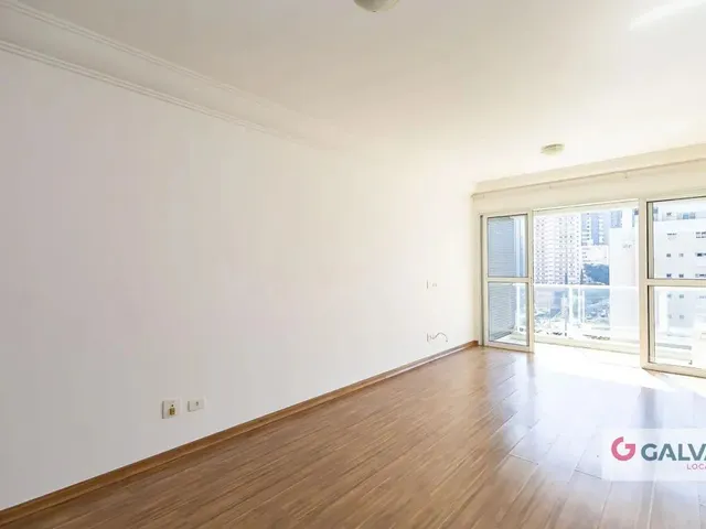 Apartamento 2 quartos e 2 banheiros, para alugar, no bairro Bigorrilho em Curitiba