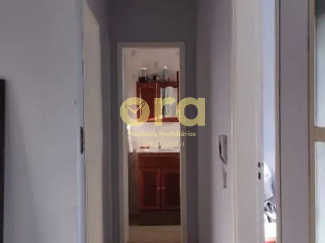 Apartamento com 55m² 2 quartos e 1 banheiro, à venda, no bairro Centro em Pelotas