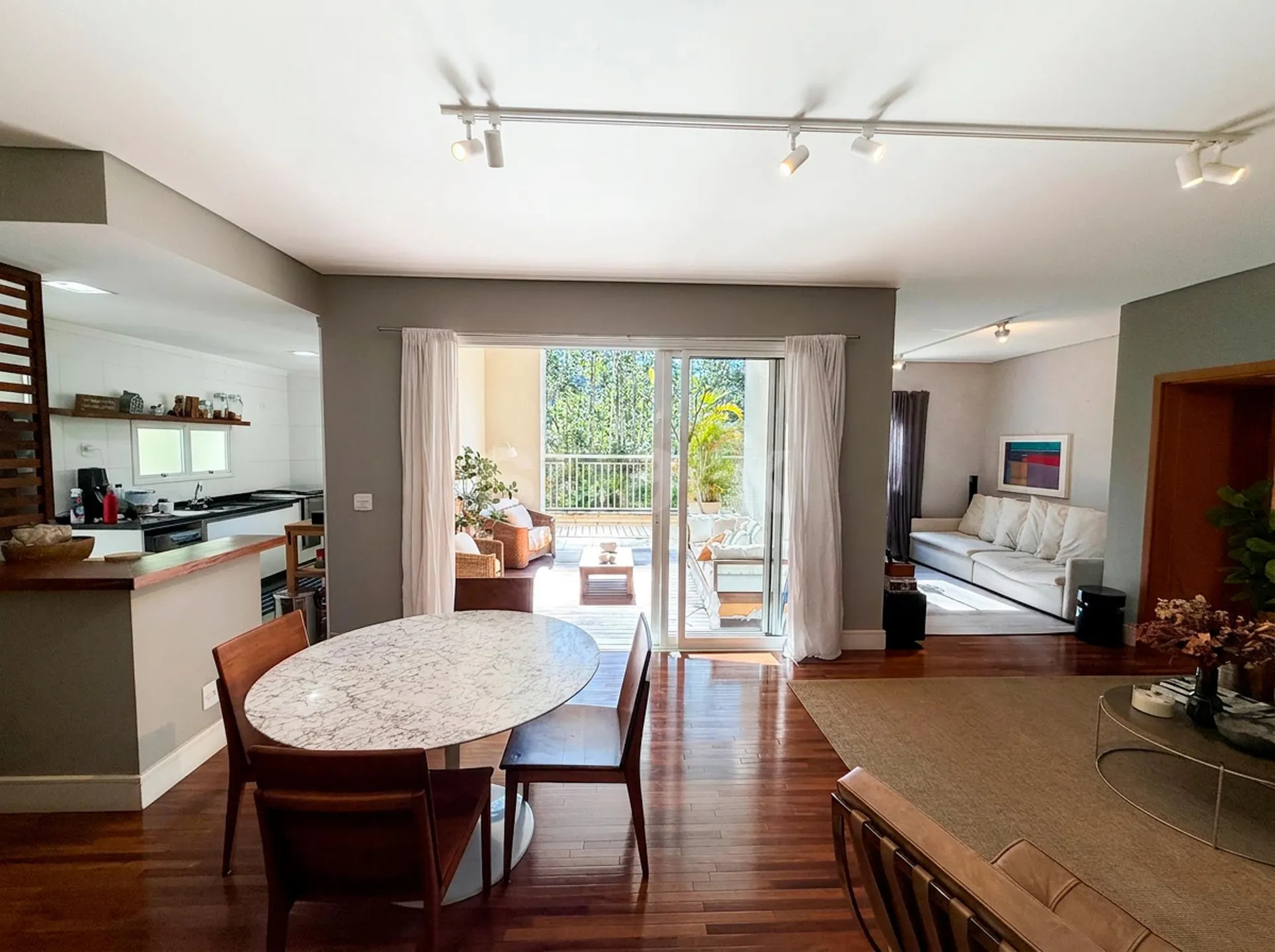 Apartamento em Tamboré — foto 2