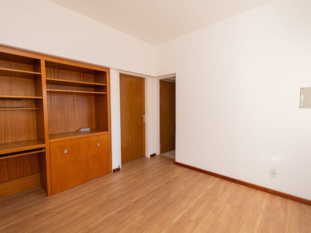 Apartamento 1 quarto e 1 banheiro, à venda, no bairro Centro em Pelotas