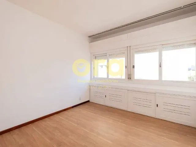 Apartamento 1 quarto e 1 banheiro, à venda, no bairro Centro em Pelotas