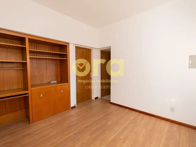 Apartamento 1 quarto e 1 banheiro, à venda, no bairro Centro em Pelotas