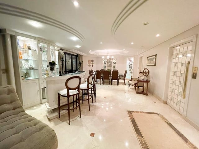 Foto do Apartamento - Apartamento Alto Padrão com elevador privativo e 1 por andar, com varanda gourmet com 360 m ² ,à venda, Centro, Guarulhos, SP | Willians Meda Imobiliária