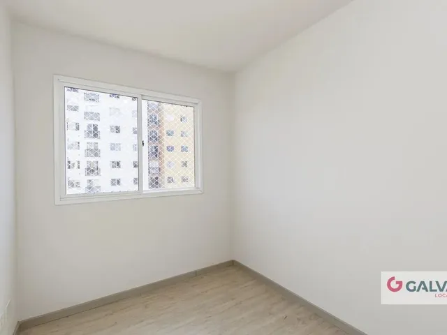 Apartamento 3 quartos e 1 banheiro, para alugar, no bairro Uberaba em Curitiba