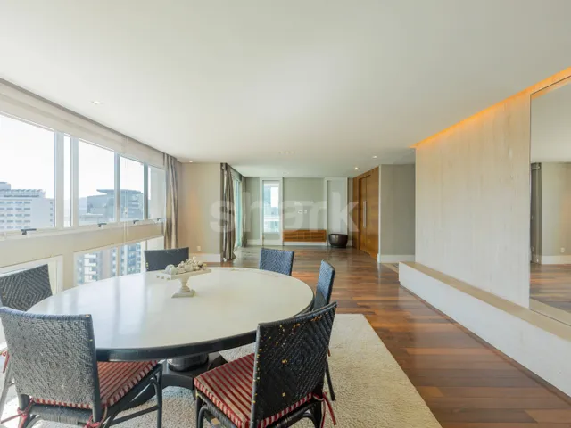 Apartamento 5 quartos e 7 banheiros, à venda, no bairro Alphaville em Barueri