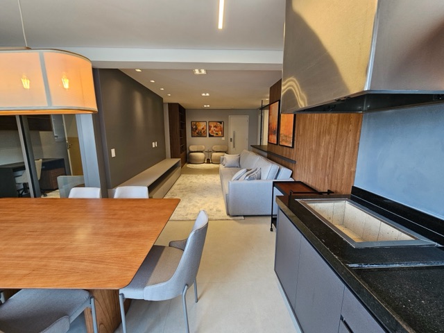 Apartamento com 123m² 3 quartos e 4 banheiros, para alugar, no bairro Sítio Tamboré Alphaville em BARUERI