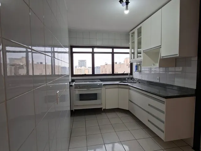 Apartamento 3 quartos e 3 banheiros, à venda ou para alugar, no bairro Alphaville Centro Industrial e Empresarial/Alphaville. em Barueri