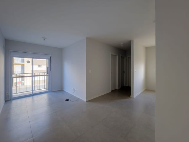 Apartamento 2 quartos e 1 banheiro, à venda, no bairro Areal em Pelotas