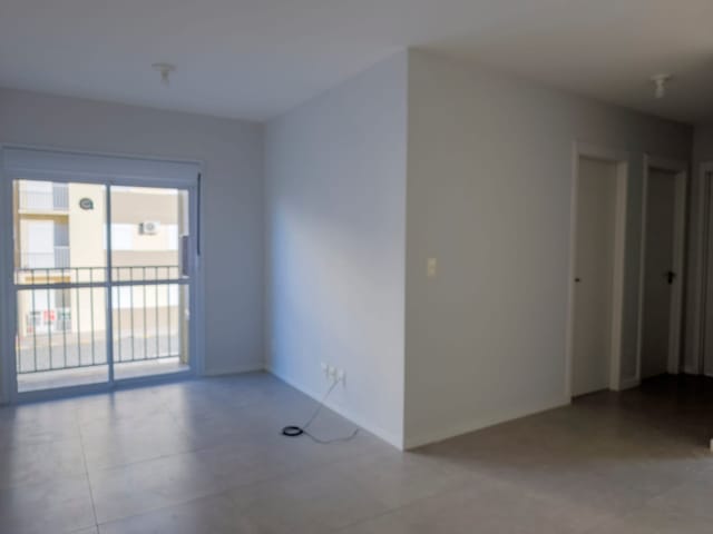 Apartamento 2 quartos e 1 banheiro, à venda, no bairro Areal em Pelotas