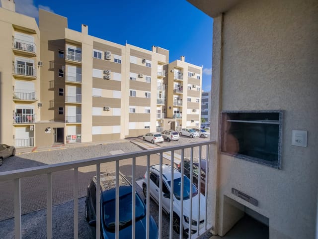 Apartamento 2 quartos e 1 banheiro, à venda, no bairro Areal em Pelotas