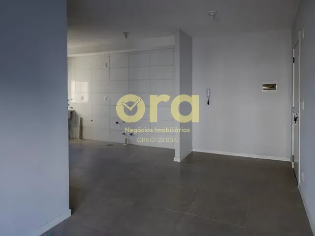 Apartamento 2 quartos e 1 banheiro, à venda, no bairro Areal em Pelotas