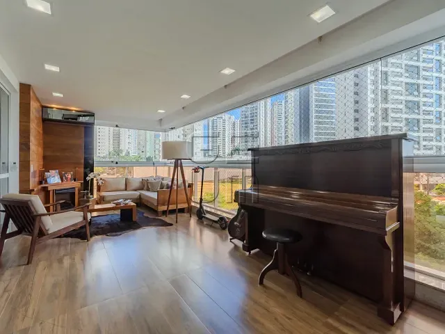 Apartamento 3 quartos e 5 banheiros, à venda ou para alugar, no bairro Gleba Fazenda Palhano em Londrina
