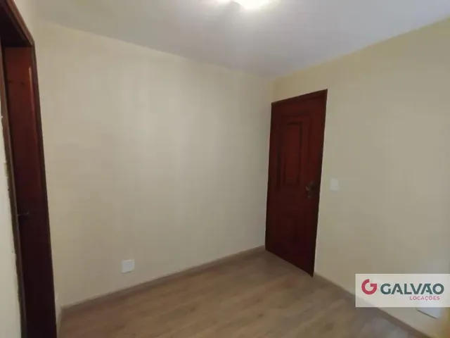 Apartamento 1 quarto e 1 banheiro, para alugar, no bairro Bigorrilho em Curitiba