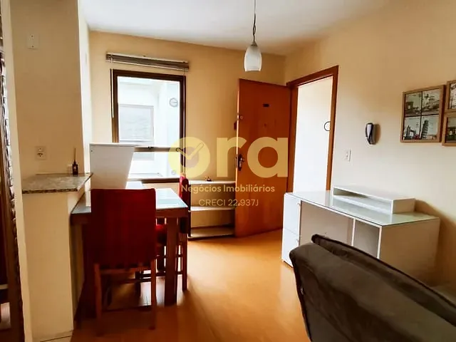 Apartamento 1 quarto e 1 banheiro, à venda, no bairro Centro em Pelotas