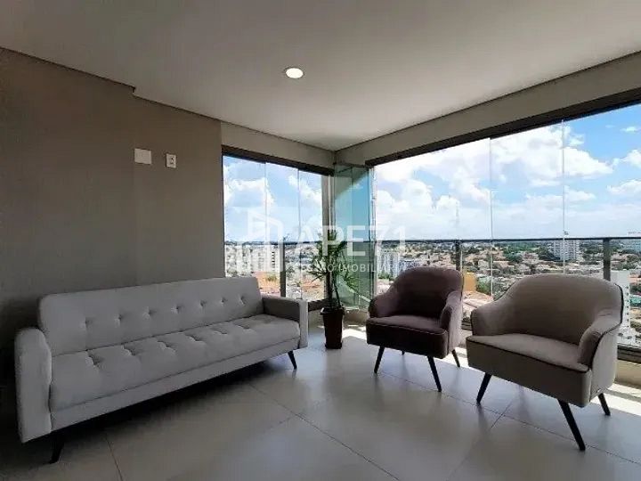 Apartamento à venda com 3 quartos, 131m² - Foto 1