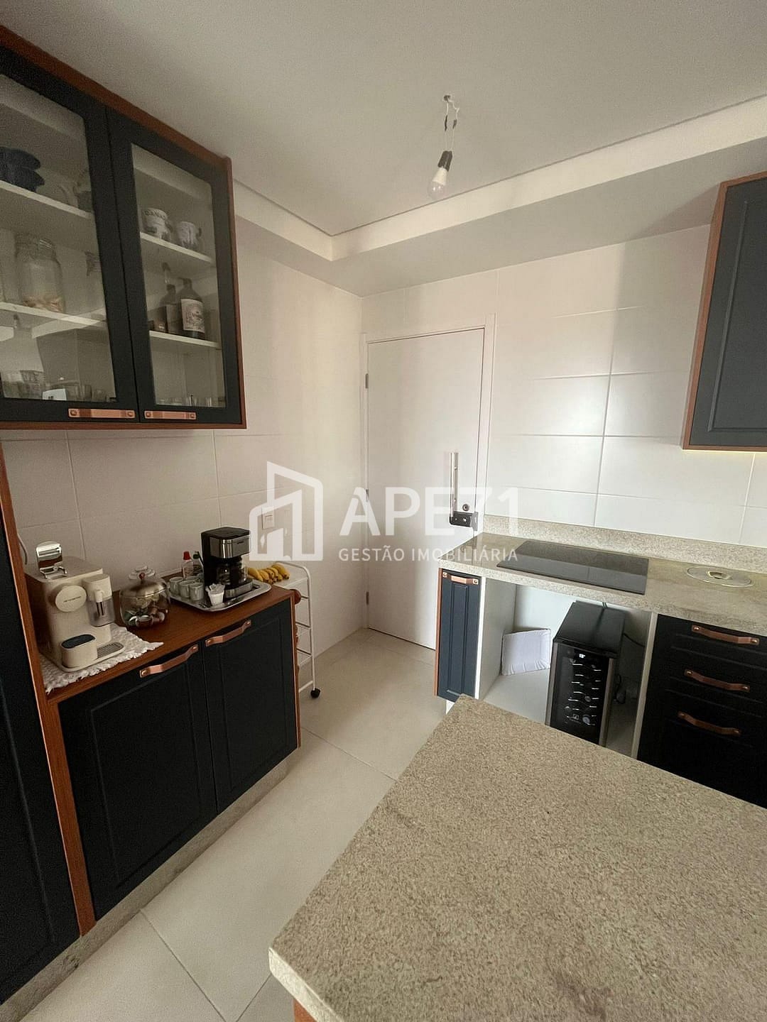 Apartamento à venda com 3 quartos, 131m² - Foto 18