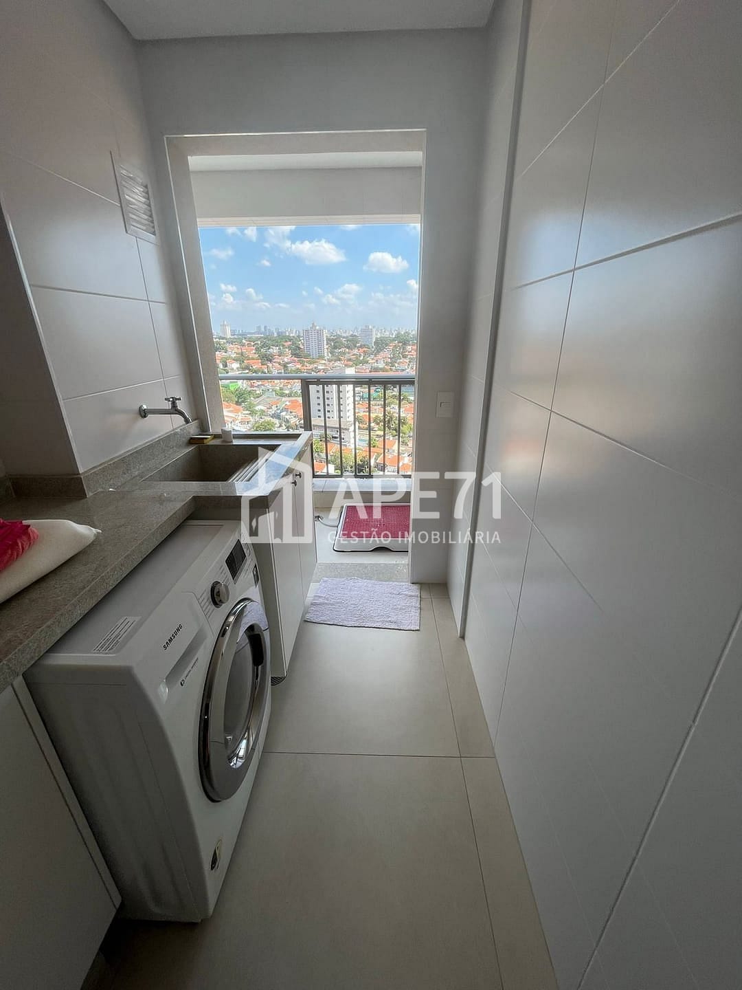 Apartamento à venda com 3 quartos, 131m² - Foto 23