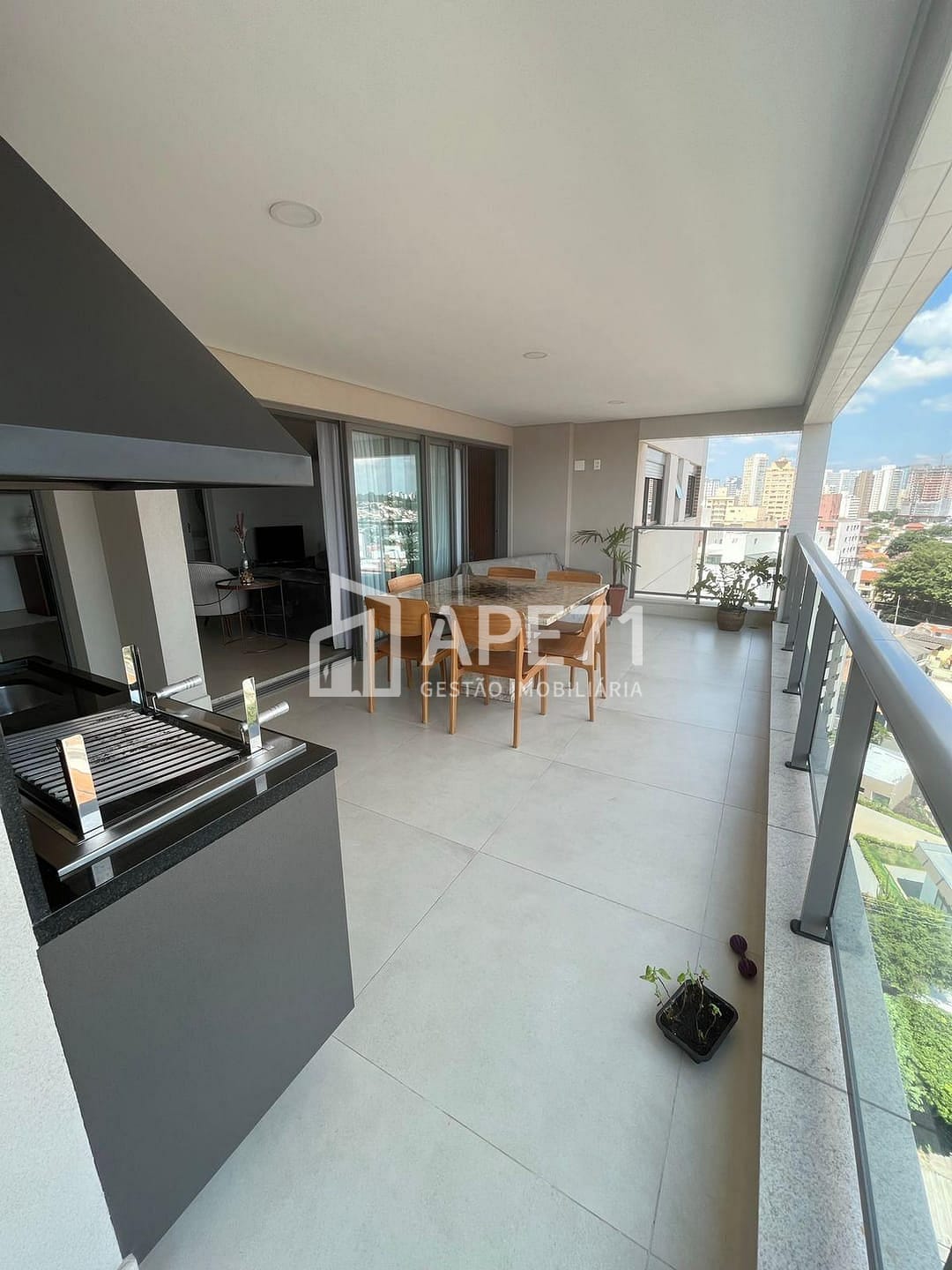 Apartamento à venda com 3 quartos, 131m² - Foto 10