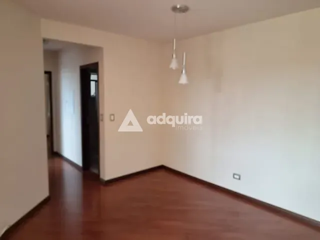 Apartamento com 126m² 3 quartos e 2 banheiros, à venda, no bairro Uvaranas em Ponta Grossa